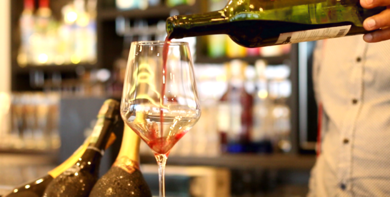 Bistro opens ‘Wine and Champagne’ Bar at MovieTowne