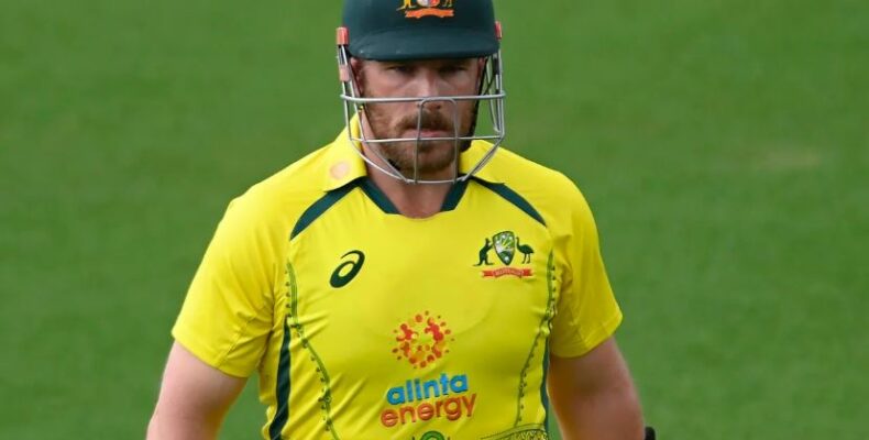 Finch announces retirement from ODIs; will continue as T20 captain