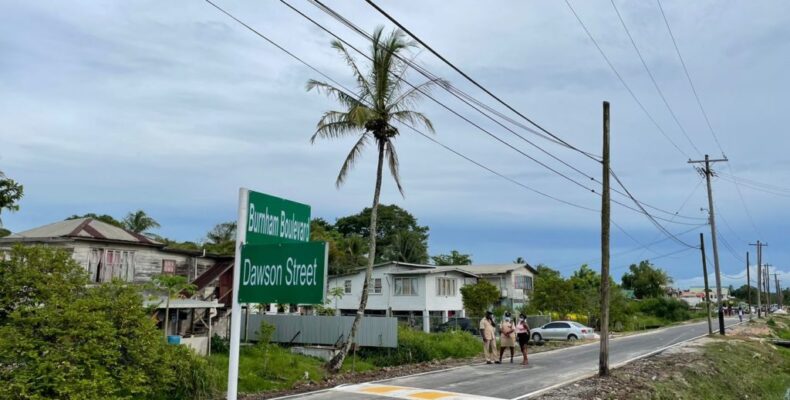 President opens newly repaired Burnham Boulevard in Mocha