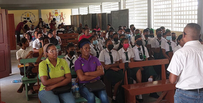 Wakenaam residents benefit from O&G career fair